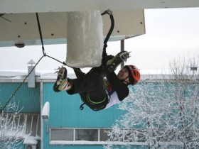 Тюменец на мировых соревнованиях по ледолазанию!